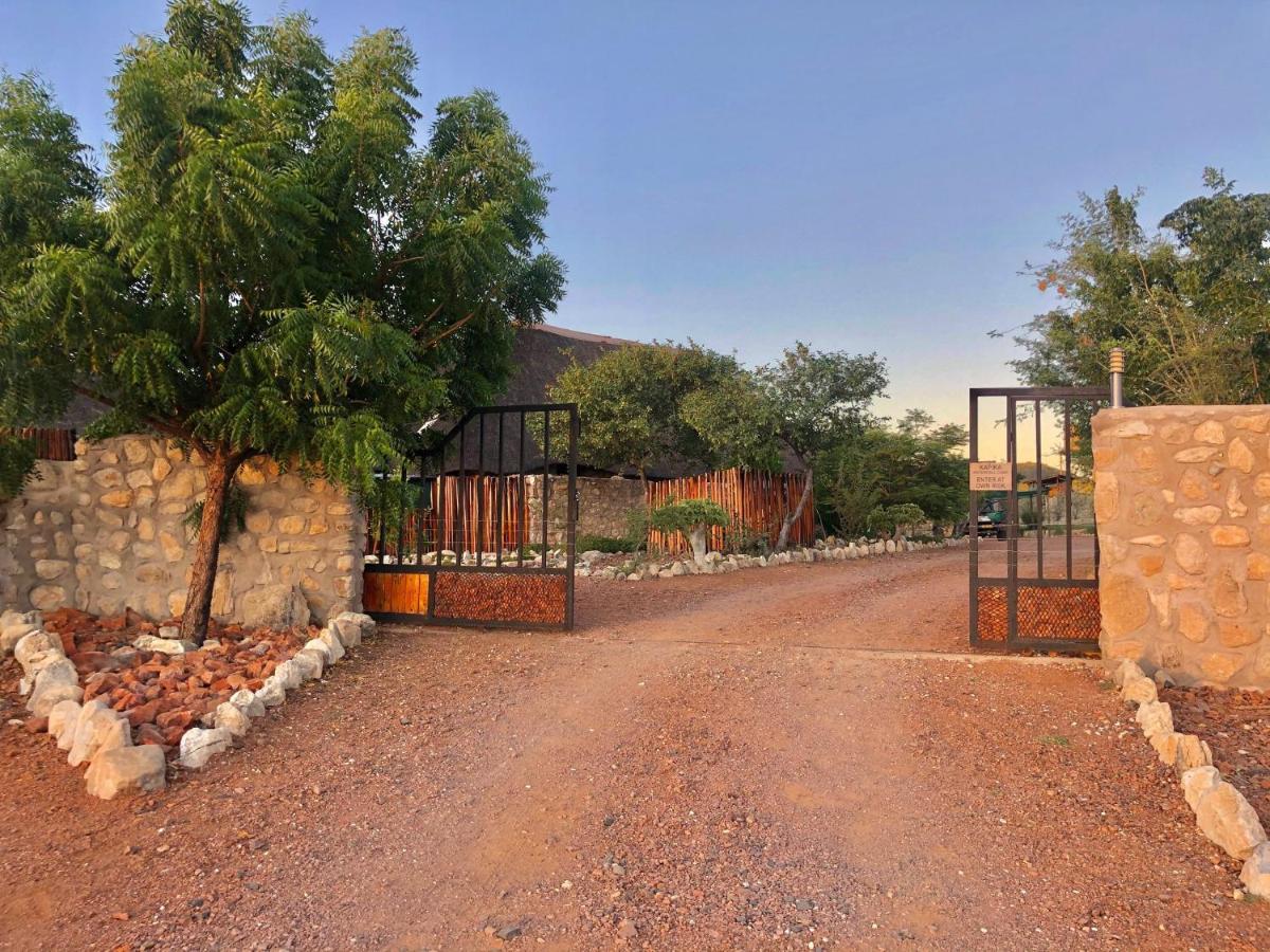 Kapika Waterfall Lodge Epupa Exterior foto